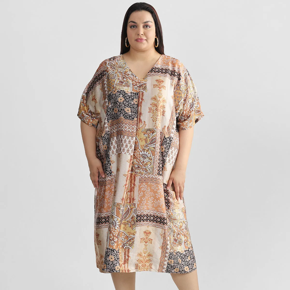 Brown Tile Print Plus Size Satin Kaftan