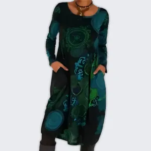 Chic Bohemian Winter Dress with Long Sleeves & Pockets