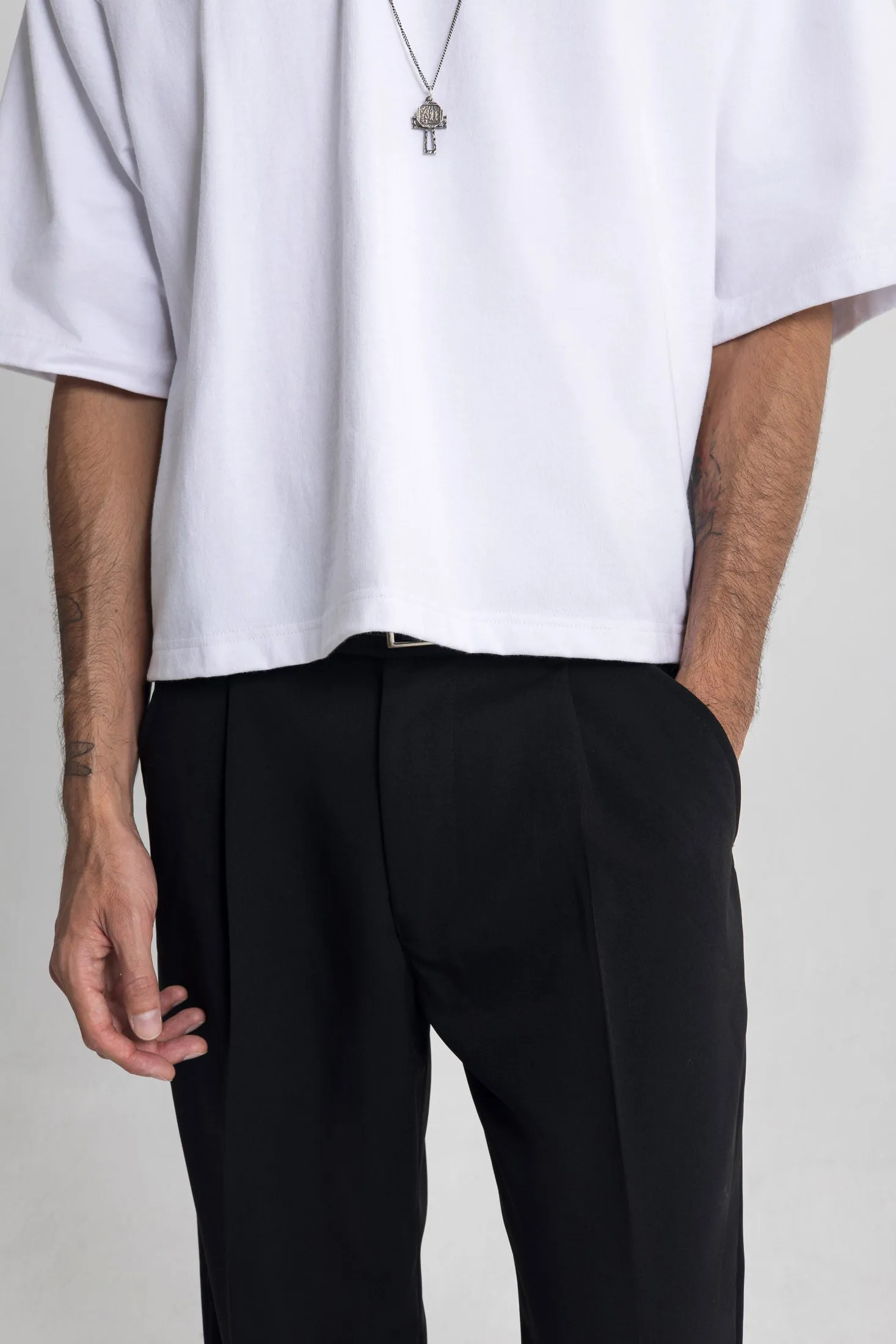 Essential Cropped Tee - White