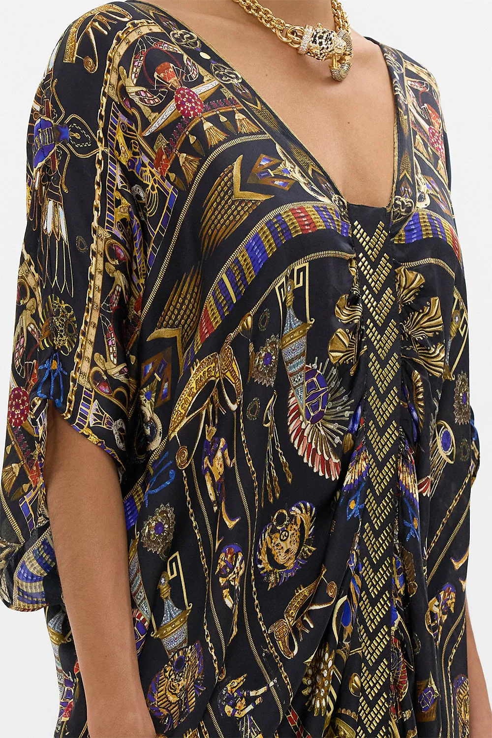 KAFTAN WITH FRONT TAB DETAIL CARTOUCHE KINGDOM