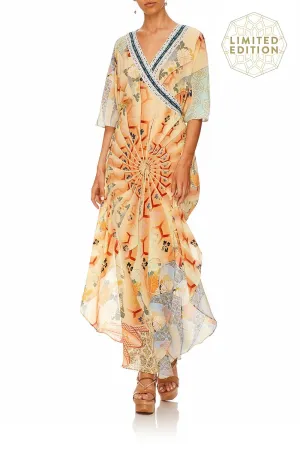 KAFTAN WITH WRAP FRONT & TIE BACK FOR THE FANS