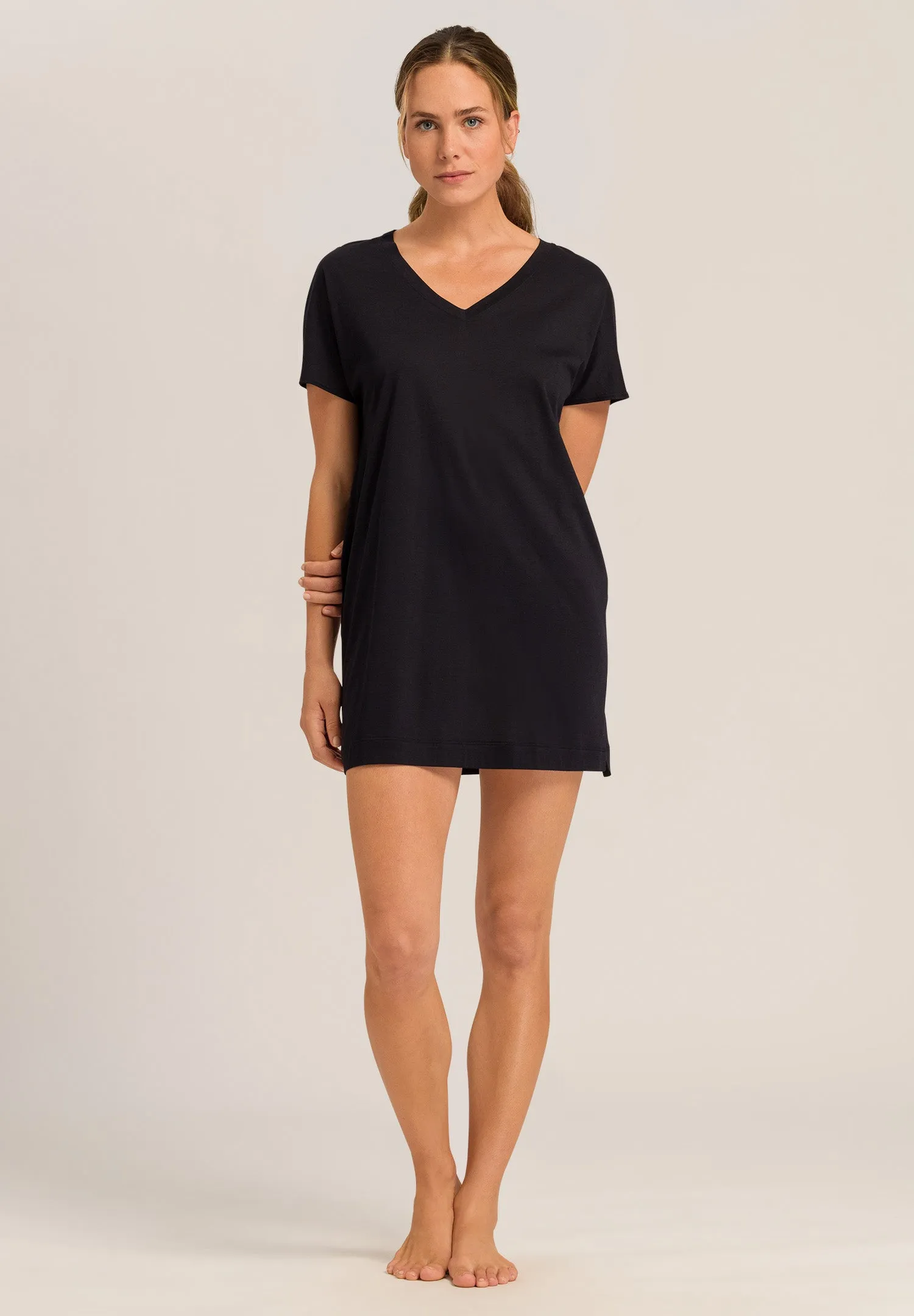 Laura Cotton Blend V-Neck Bigshirt | Black 77111-019