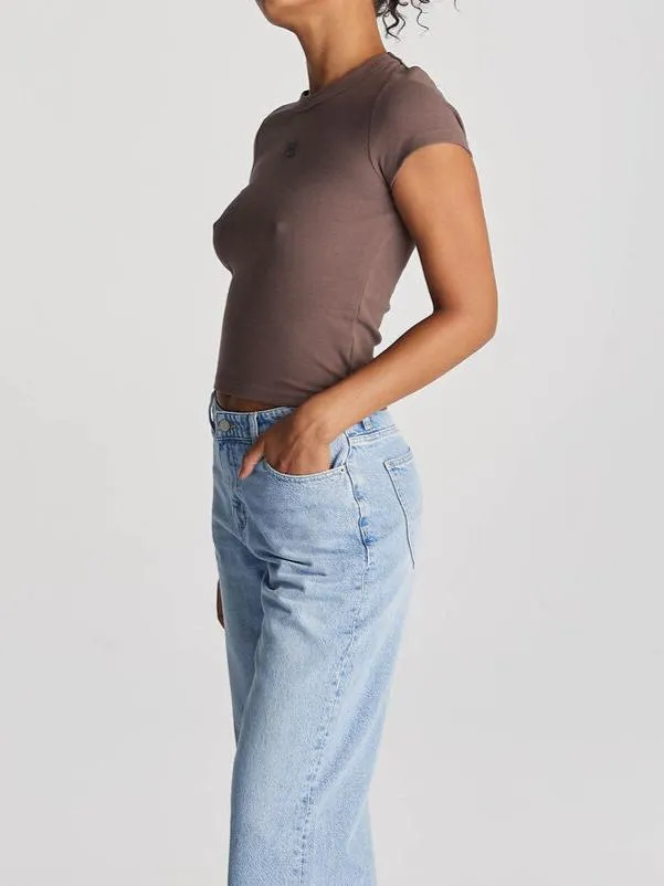 Lee 95' Essential Rib Tee - Dune