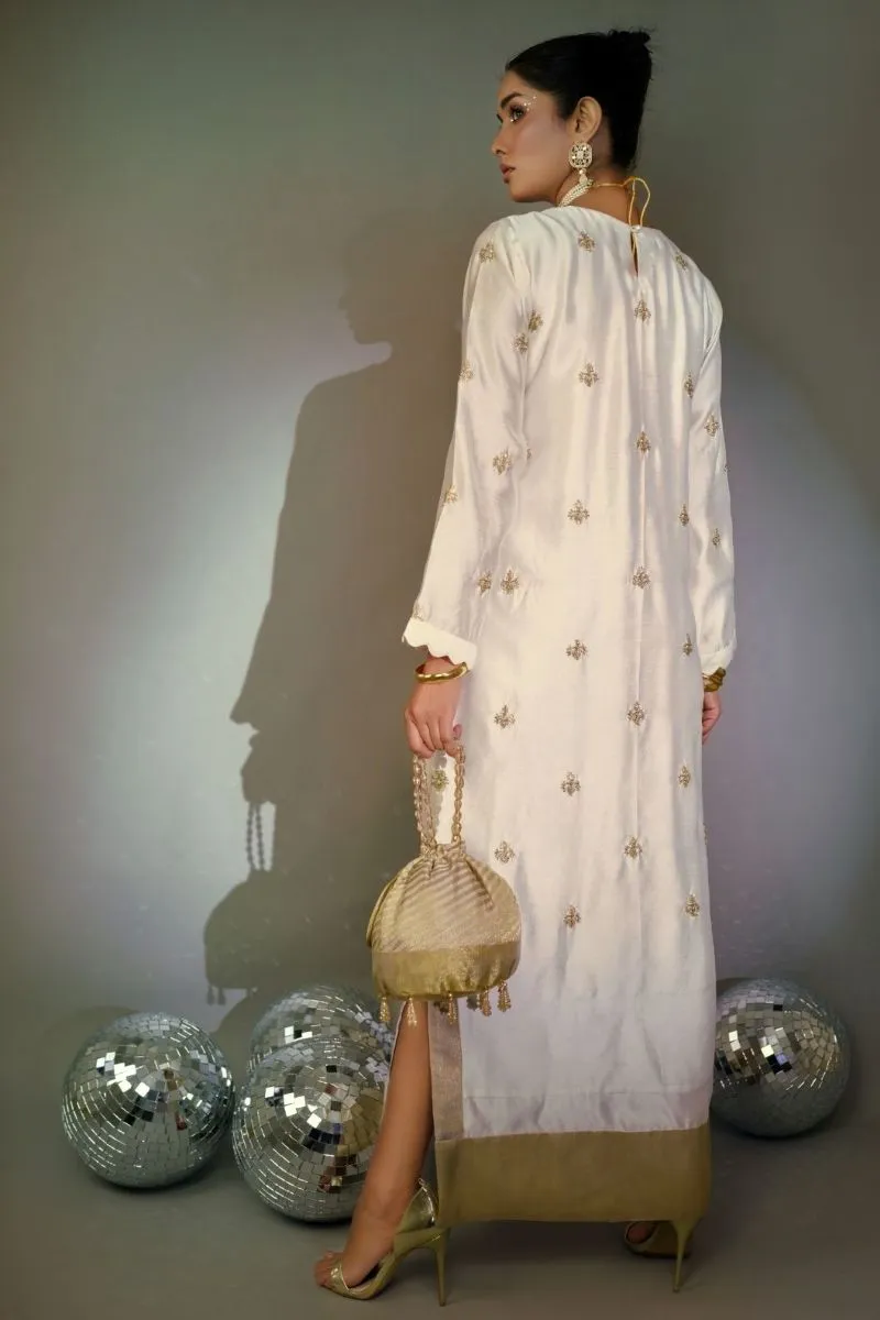 Minutiae - Topaz - Shisha Silk - Off White/Dull Gold - 1 Piece