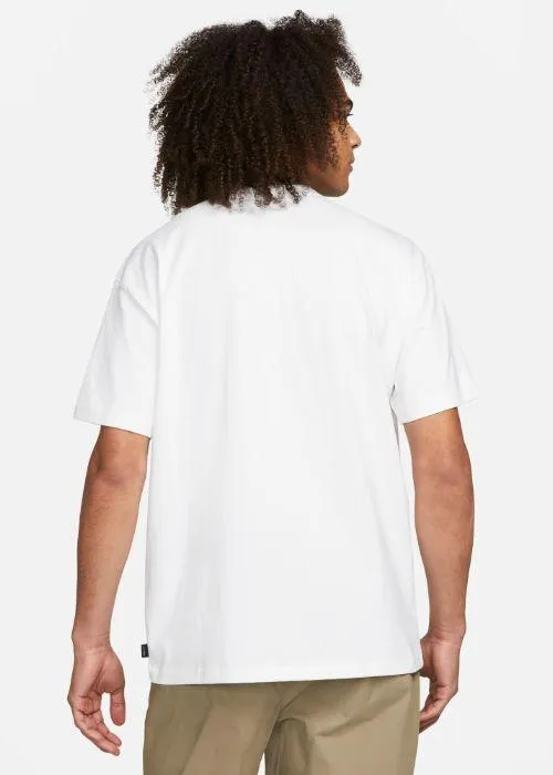 Nike - Nike Sportswear Essential Tee
