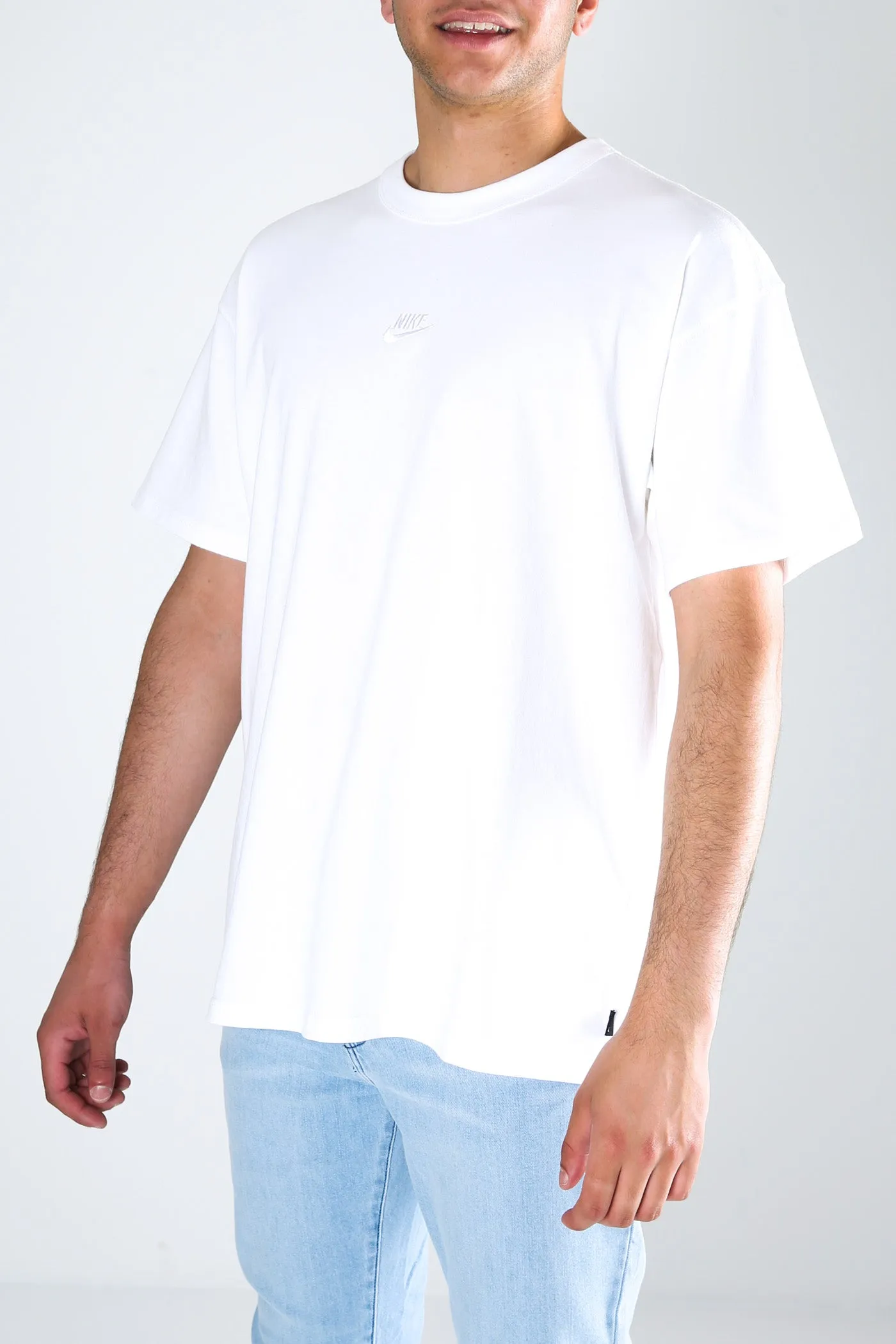 Nike Sportswear Premium Essential T-Shirt White
