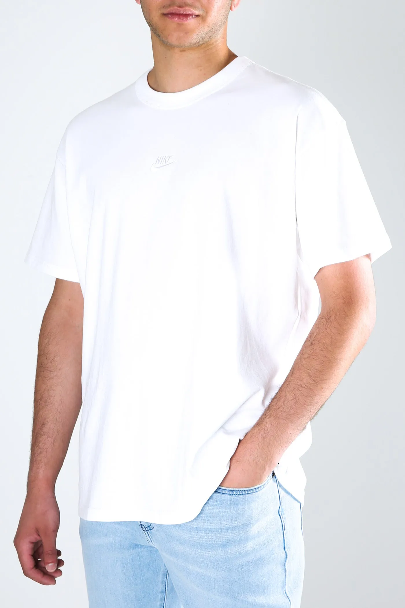 Nike Sportswear Premium Essential T-Shirt White