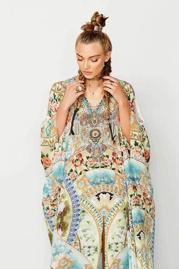 SPLIT FRONT AND SLEEVE KAFTAN SIGN OF PEACE