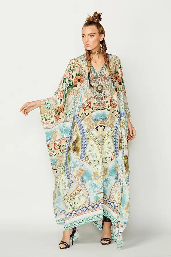 SPLIT FRONT AND SLEEVE KAFTAN SIGN OF PEACE