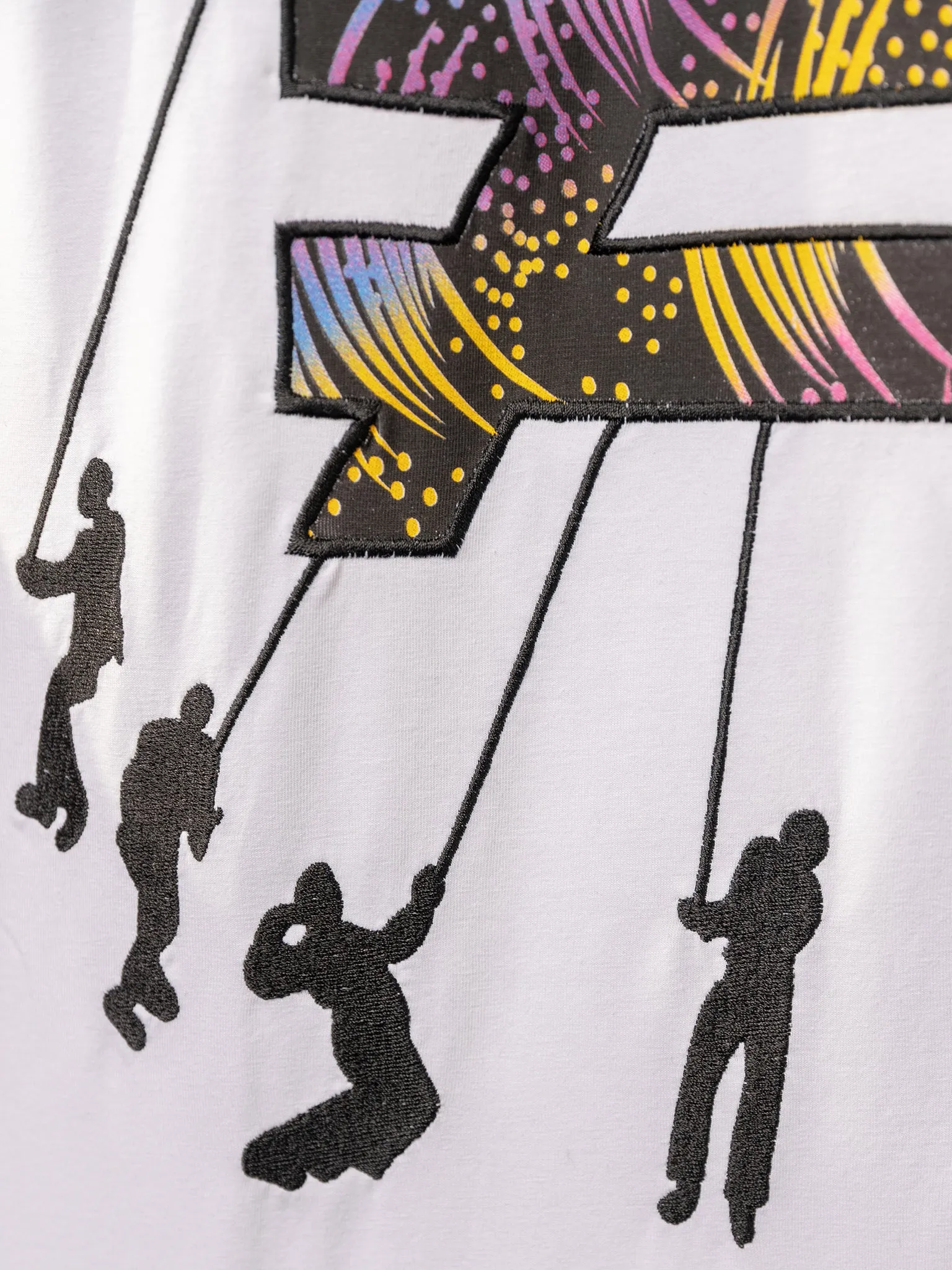 Tee Village White