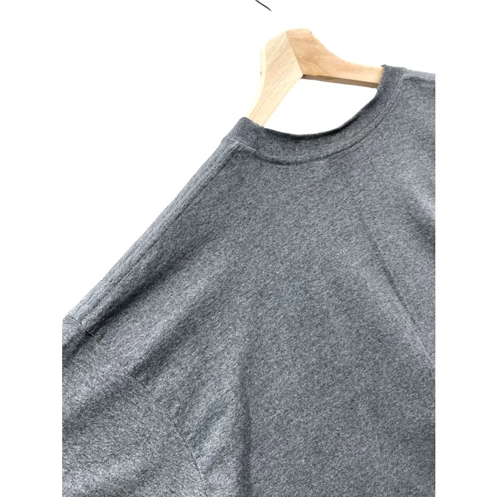 Vintage 2000's Nike Charcoal Gray Essential Swoosh T-Shirt