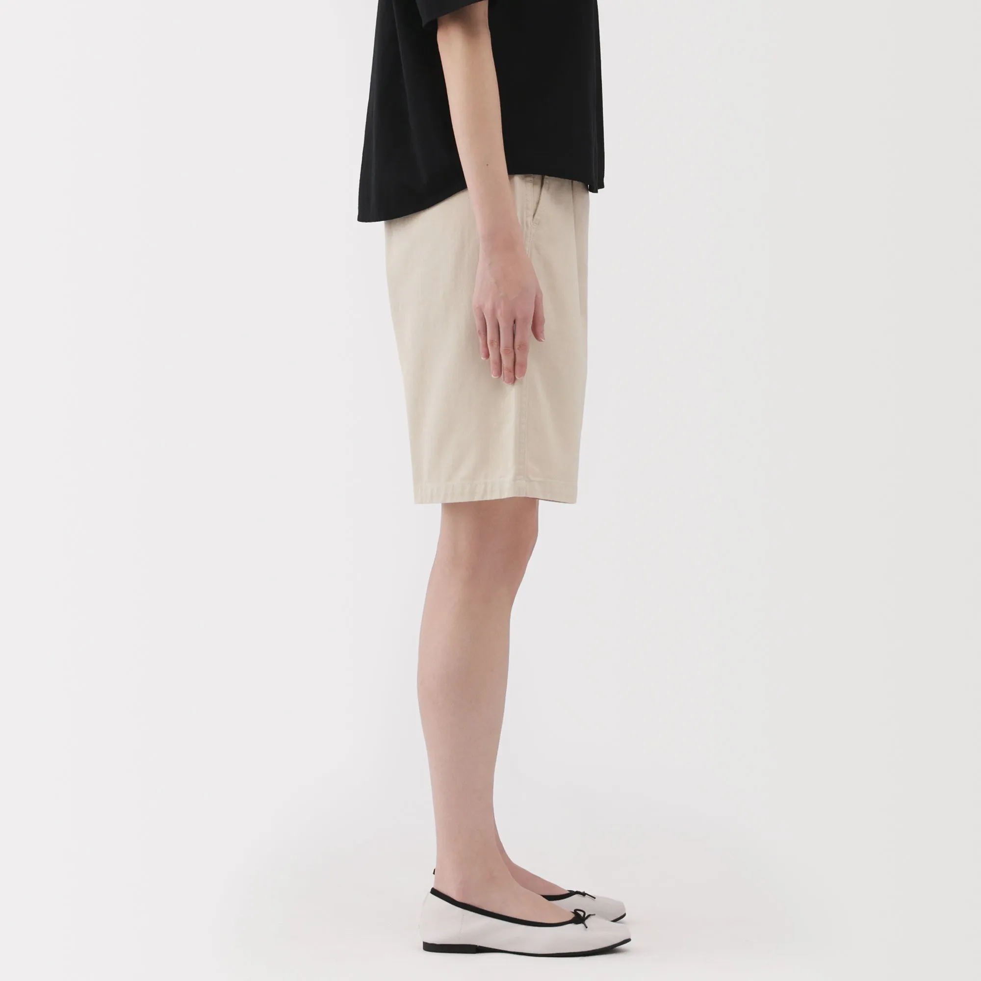 Women's Slub Yarn Chino Darted Shorts