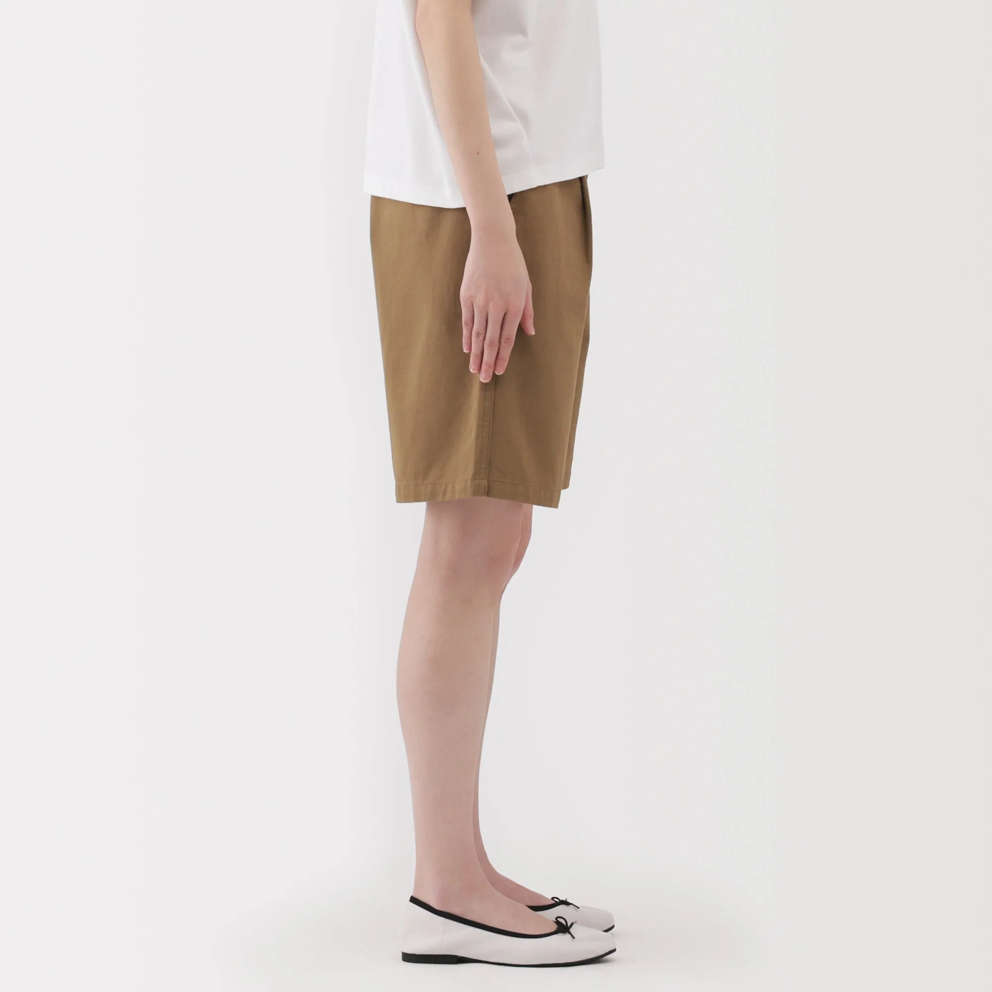 Women's Slub Yarn Chino Darted Shorts