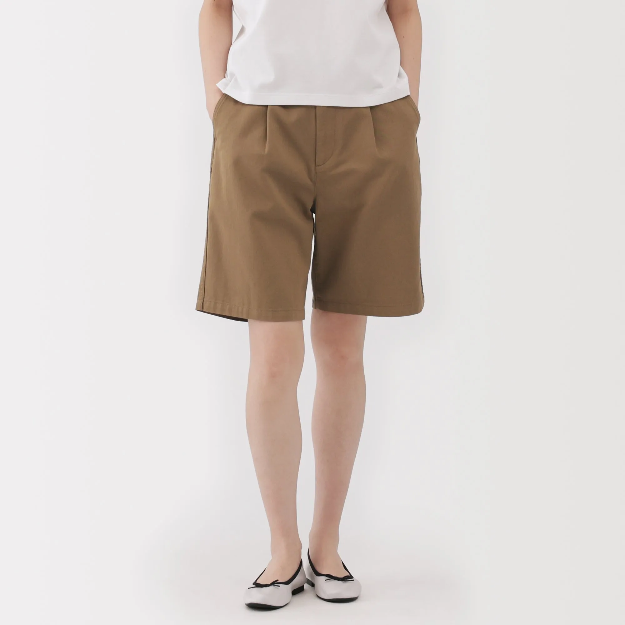 Women's Slub Yarn Chino Darted Shorts